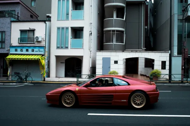 カジノ ハイ ローラー Android/iOS アプリ